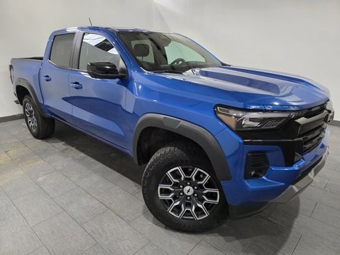 Used 2023 Chevrolet Colorado Z71 w/ Z71 Convenience Package 2 image 7