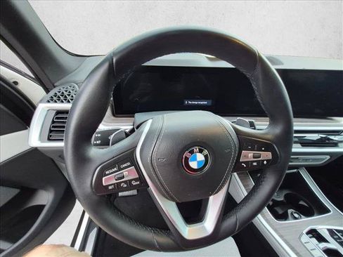 Used 2024 BMW X5 sDrive40i RWD image 12