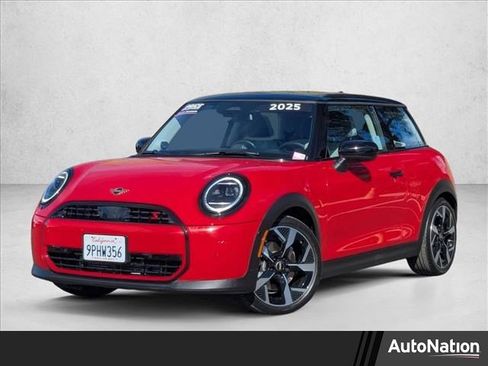 Used 2025 MINI Cooper S image 1