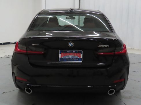 Used 2025 BMW 330i xDrive 330i xDrive image 4