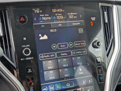 Used 2025 Subaru Outback Premium image 17