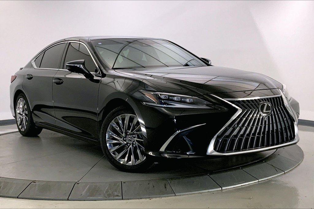 Used 2025 Lexus ES 350 Ultra Luxury w/ Accessory Package (Z2) FWD image 32