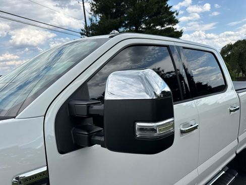Used 2022 Ford F350 Lariat w/ Lariat Ultimate Package AWD/4WD image 17