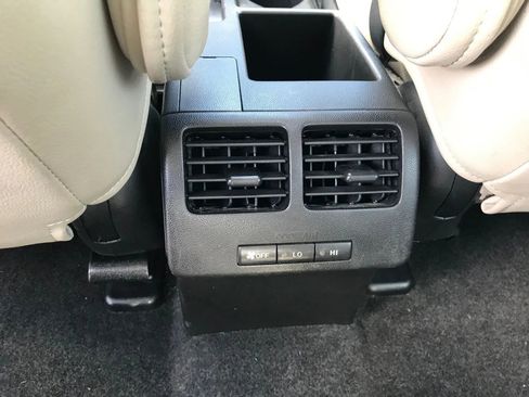 Used 2015 MAZDA MAZDA5 Grand Touring image 28