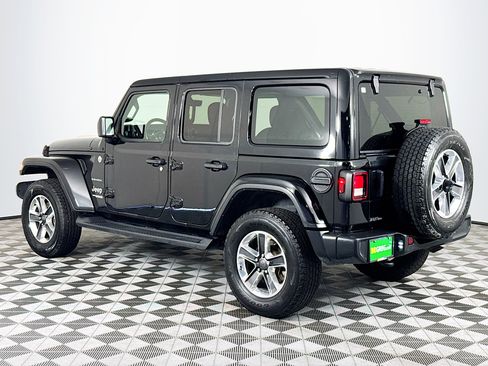 Used 2021 Jeep Wrangler Unlimited Sahara w/ Uconnect 4C Nav & Sound Group image 39