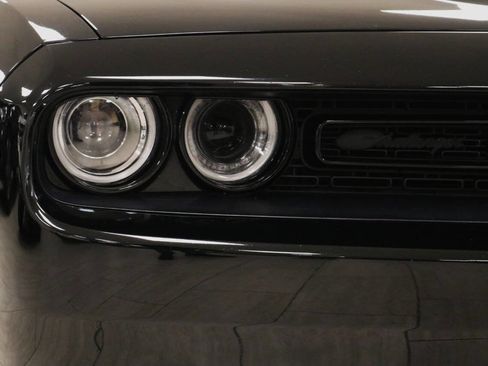 Used 2022 Dodge Challenger GT w/ Driver Convenience Group image 87