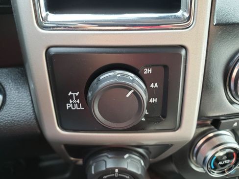 Used 2016 Ford F150 Lariat w/ Equipment Group 502A Luxury AWD/4WD image 23