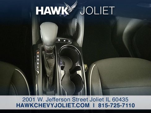 Used 2025 Chevrolet TrailBlazer LT AWD/4WD image 17