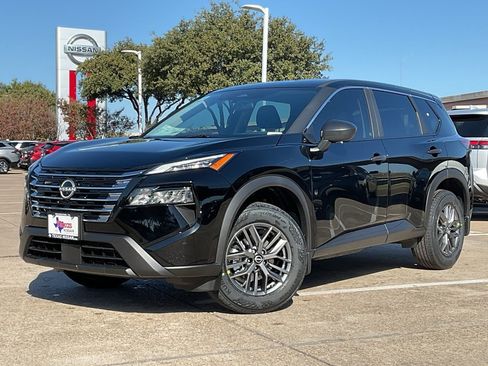 New 2026 Nissan Rogue S image 2