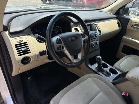 Used 2014 Ford Flex SE FWD image 18