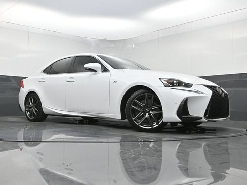 Used 2020 Lexus IS 300 F Sport w/ F Sport Package AWD/4WD image 25