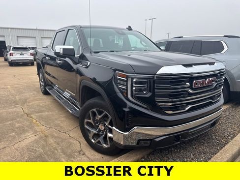 Certified 2024 GMC Sierra 1500 SLT image 3