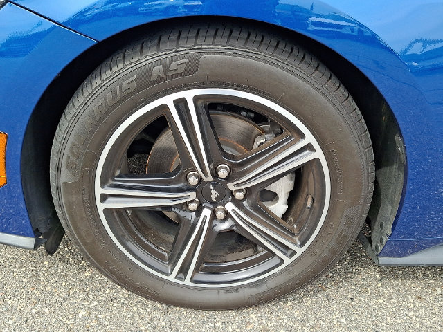 Used 2024 Ford Mustang Premium RWD image 9