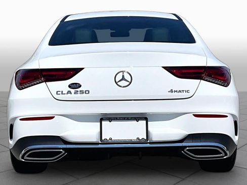 Used 2023 Mercedes-Benz CLA 250 4MATIC image 8