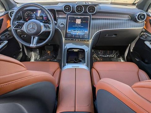 Certified 2023 Mercedes-Benz GLC 300 4MATIC image 19