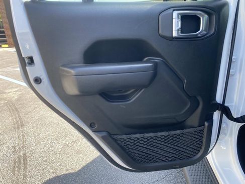 Certified 2021 Jeep Wrangler Unlimited Sport AWD/4WD image 16