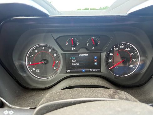 Used 2018 Chevrolet Camaro LT RWD image 10