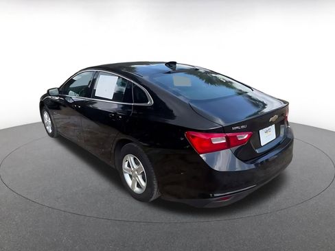 Used 2023 Chevrolet Malibu LT FWD image 11