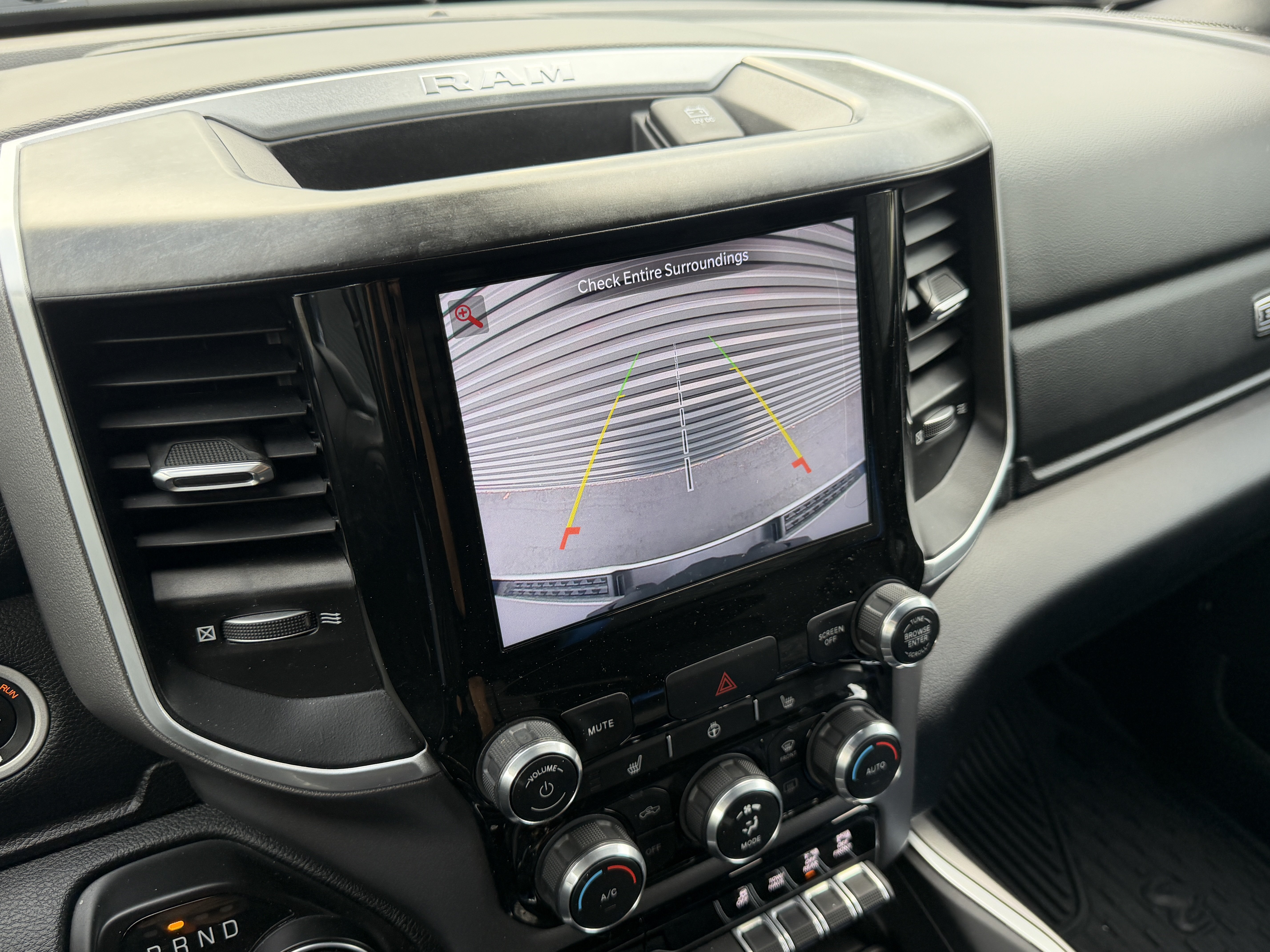 Used 2022 RAM 1500 Big Horn AWD/4WD image 24