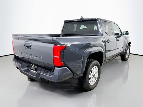 Used 2025 Toyota Tacoma SR5 image 4