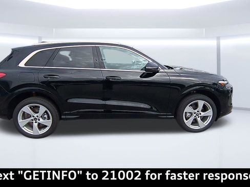 New 2025 Audi Q5 Premium Plus AWD/4WD image 36