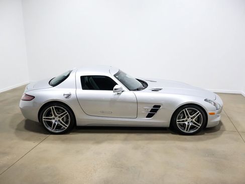 Used 2012 Mercedes-Benz SLS AMG Coupe image 54