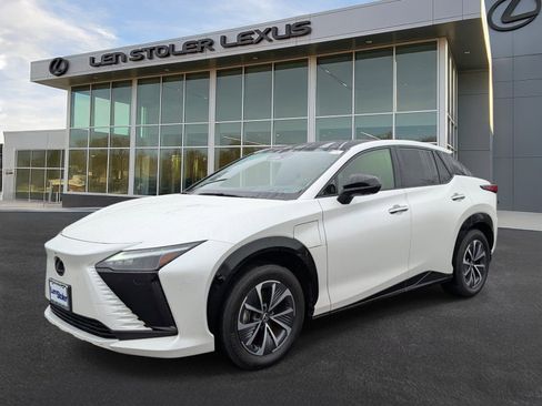 Certified 2023 Lexus RZ 450e Premium w/ Technology Package AWD/4WD image 7