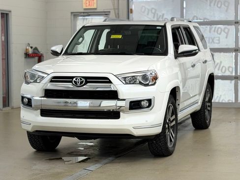 Used 2020 Toyota 4Runner Limited AWD/4WD image 3