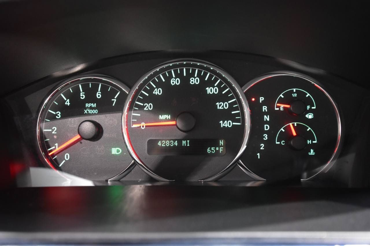 Used 2007 Buick LaCrosse CXS FWD image 14