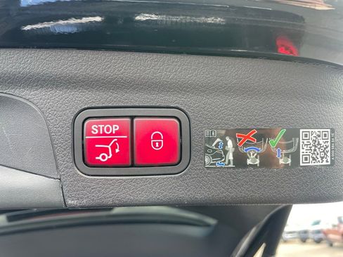 Used 2022 Mercedes-Benz GLE 350 4MATIC image 41