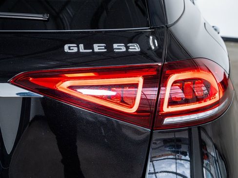 Used 2023 Mercedes-Benz GLE 53 AMG 4MATIC image 31