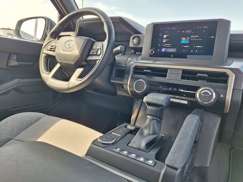 Used 2026 Toyota Tacoma SR5 RWD image 26