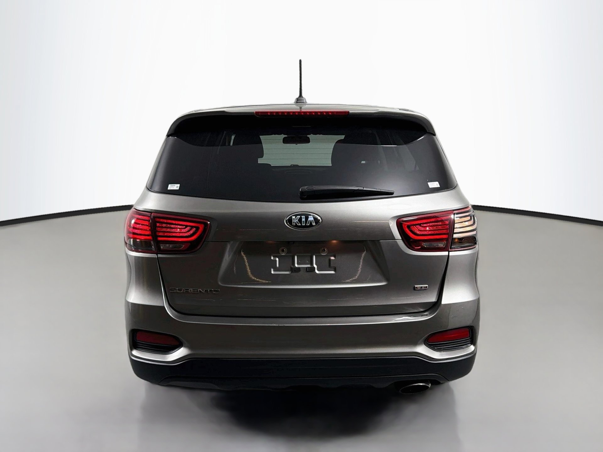 Used 2019 Kia Sorento FWD image 6