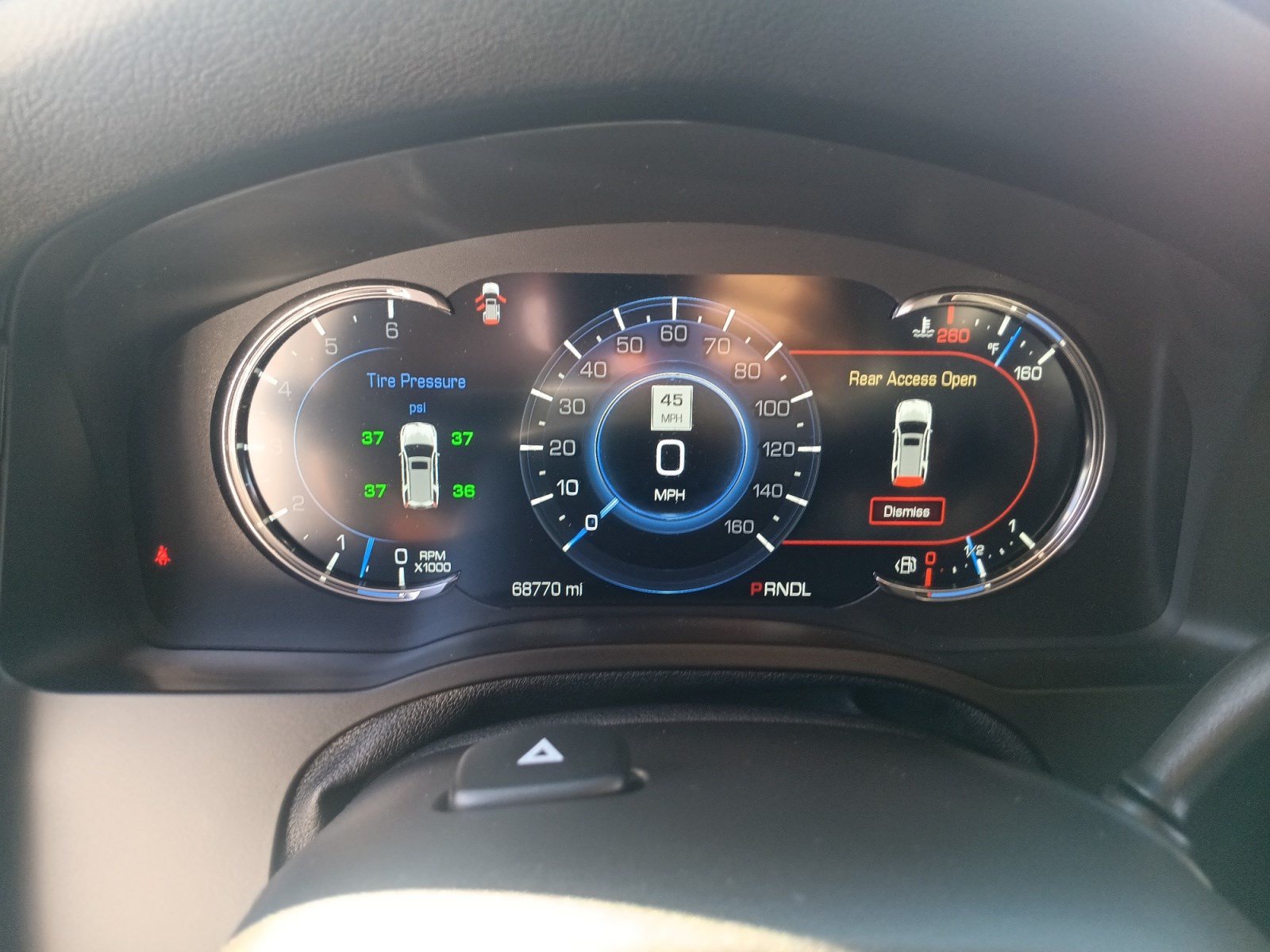 Used 2019 Cadillac Escalade Premium Luxury AWD/4WD image 14