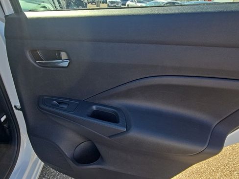 New 2025 Nissan Versa SV w/ Trunk Package image 24