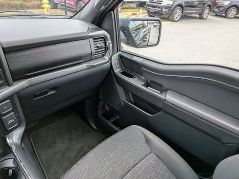 Certified 2023 Ford F150 XLT w/ Equipment Group 302A High image 17