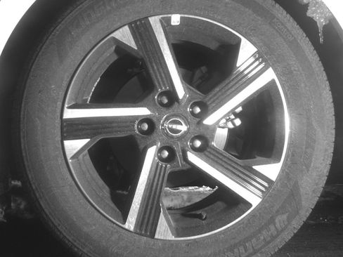Used 2025 Nissan Sentra SV FWD image 14