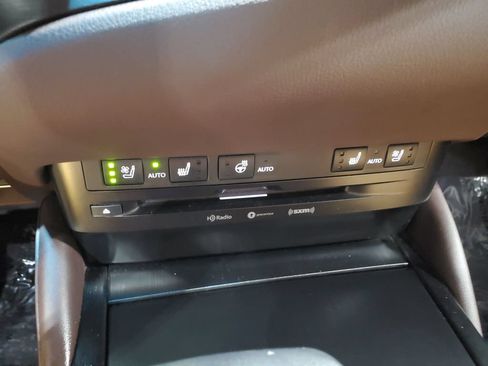 Used 2021 Lexus ES 300h w/ Premium Package FWD image 32