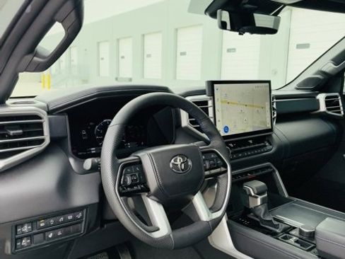 Used 2025 Toyota Tundra Platinum image 13