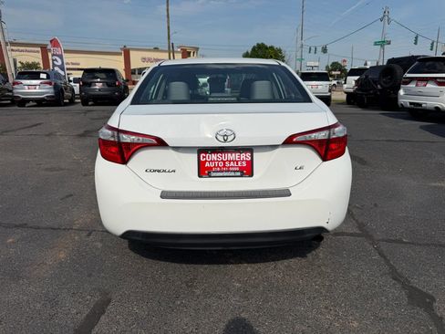 Used 2015 Toyota Corolla LE FWD image 24