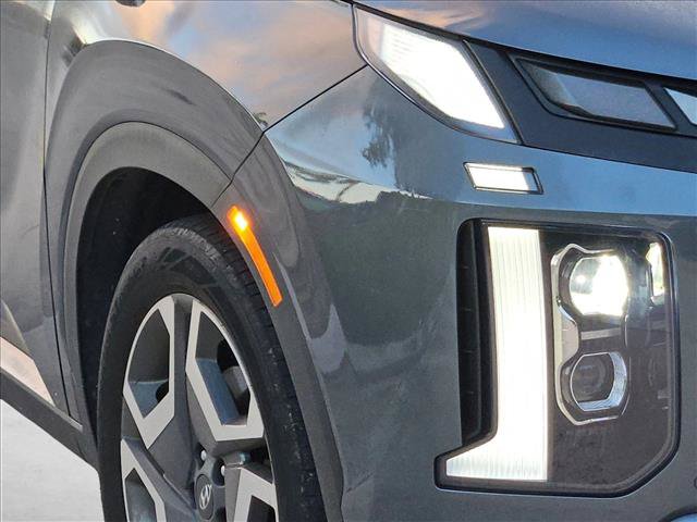 Used 2025 Hyundai Palisade SEL FWD image 3