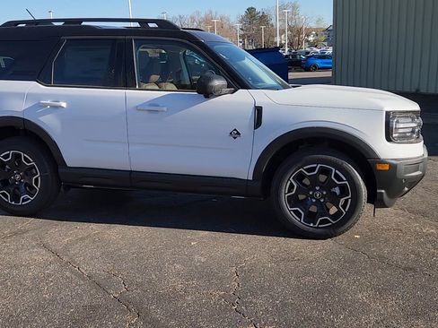 New 2025 Ford Bronco Sport Outer Banks w/ Outer Banks Tech Package+ image 10