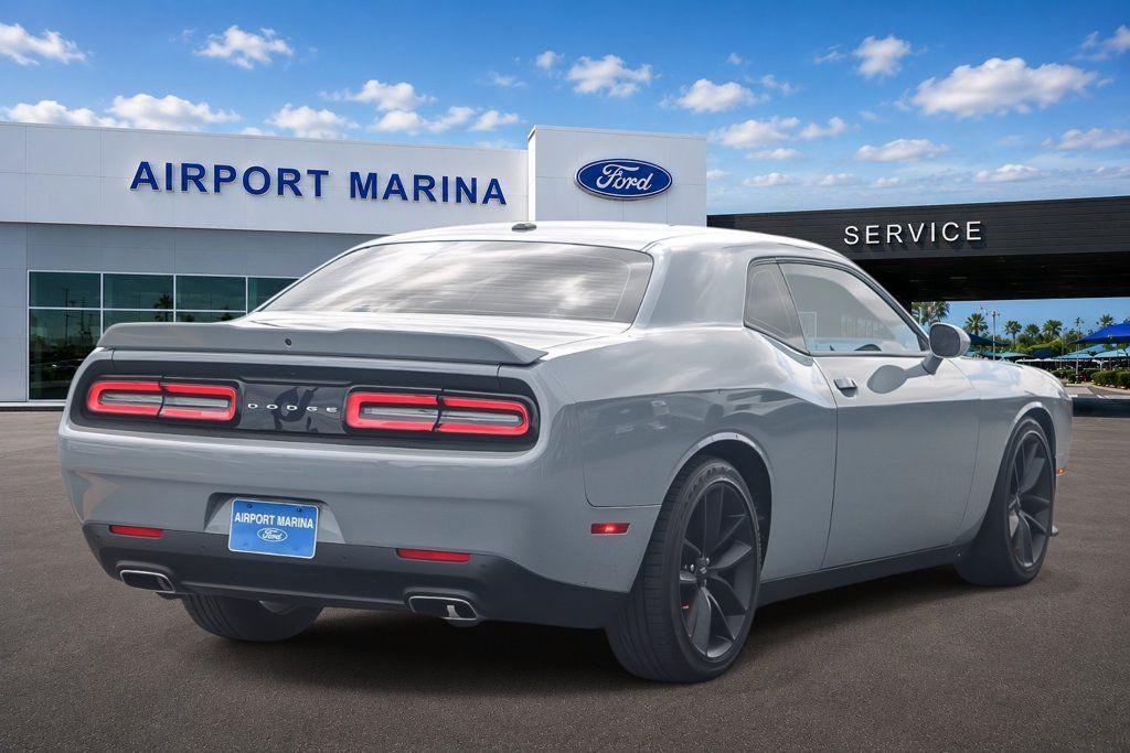 Used 2021 Dodge Challenger GT w/ Performance Handling Group RWD image 8