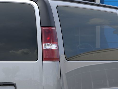 New 2026 GMC Savana 2500 Extended w/ Driver Convenience Package RWD image 12