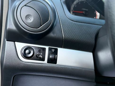 Used 2011 Chevrolet Aveo LT w/ Power and Convenience Package FWD image 18