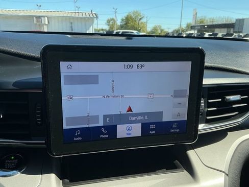 Used 2021 Ford Explorer XLT w/ Equipment Group 202A image 21