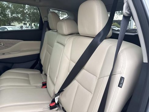 Used 2022 Nissan Murano SL w/ SL Moonroof Package image 14