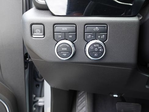 Used 2024 GMC Sierra 1500 Elevation AWD/4WD image 45