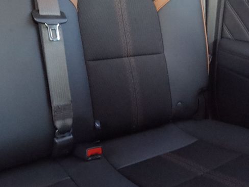 Used 2024 GMC Canyon AT4 w/ Canyon Safety Plus Package AWD/4WD image 9