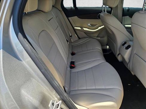 Used 2023 Mercedes-Benz GLC 300 4MATIC Coupe image 20